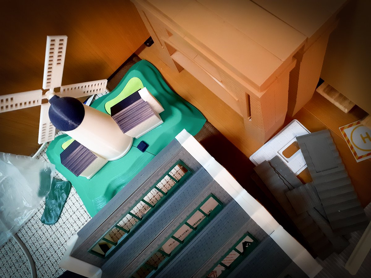 よしっ！部屋がめちゃくちゃなんで片付けるぞっ！
My room is a mess, so I'm tidying it up.