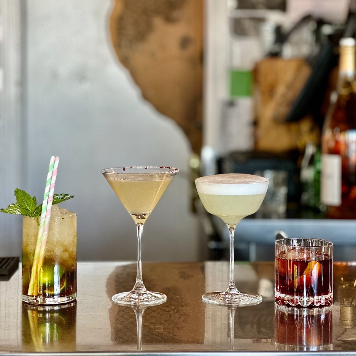 Bahia_Taberna's tweet photo. Tienes para elegir ¿Quieres?

¡Reserva aquí y pídetelos! 👉 https://t.co/jZIhQmUWzh

#coctail #good #bjsrestaurant #ñamñam #madrid #goodpic #cool #yeah #ventepaaca #pidetelo #comerenmadrid #esjueves #abiertosenagosto #agosto #cocteles https://t.co/0ElrecES9e