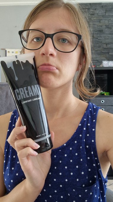 I am once again almost out of cum lube, who's gonna send me the 20 Euro to buy a new bottle https://t