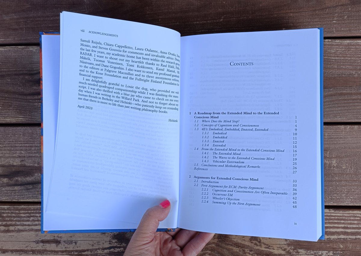 PTelakivi's tweet photo. MY BOOK IS OUT!
"Extending the Extended Mind: From Cognition to Consciousness" now available @Palgrave 
Part of @PalgravePhil series "New Directions in Philosophy and Cognitive Science" #4Ecognition #consciousness @helsinkiuni @KoneenSaatio  @FulbrightFIN 
https://t.co/52Za0ogkVj https://t.co/7v8pgtUBby