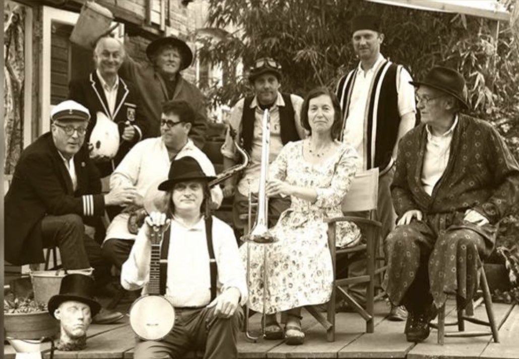 The Trouser Trumpets Friday 25th August 39 Oxford St. Whitstable “A bunch of musical Fools” NY Times “…How do they do it ?” Melody Maker … nearly 500 years of talent on stage!!!