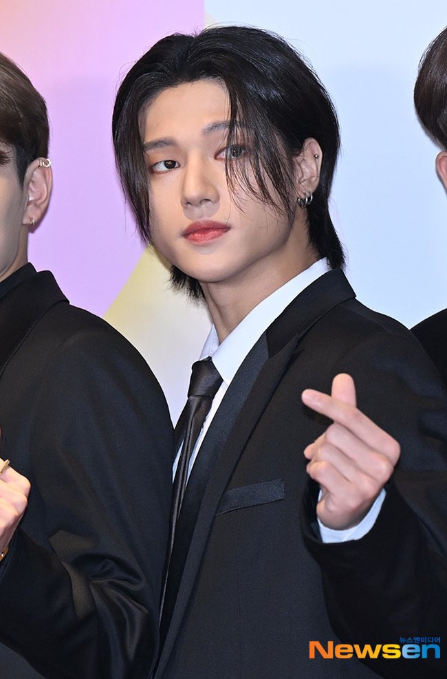 F3KQvTPWYAAAP_9?format=jpg&name=medium