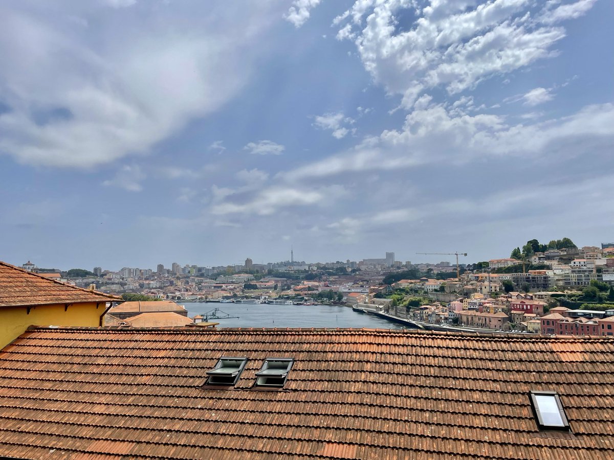 OrenLebel's tweet photo. Had an absolute blast presenting my work on synucleinopathy at #ISNESN2023 as part of the Young Members Symposia.  First time in Porto, and loving every moment of it 🍷@ISN_society @TCNLab https://t.co/aeOD3EjWlV