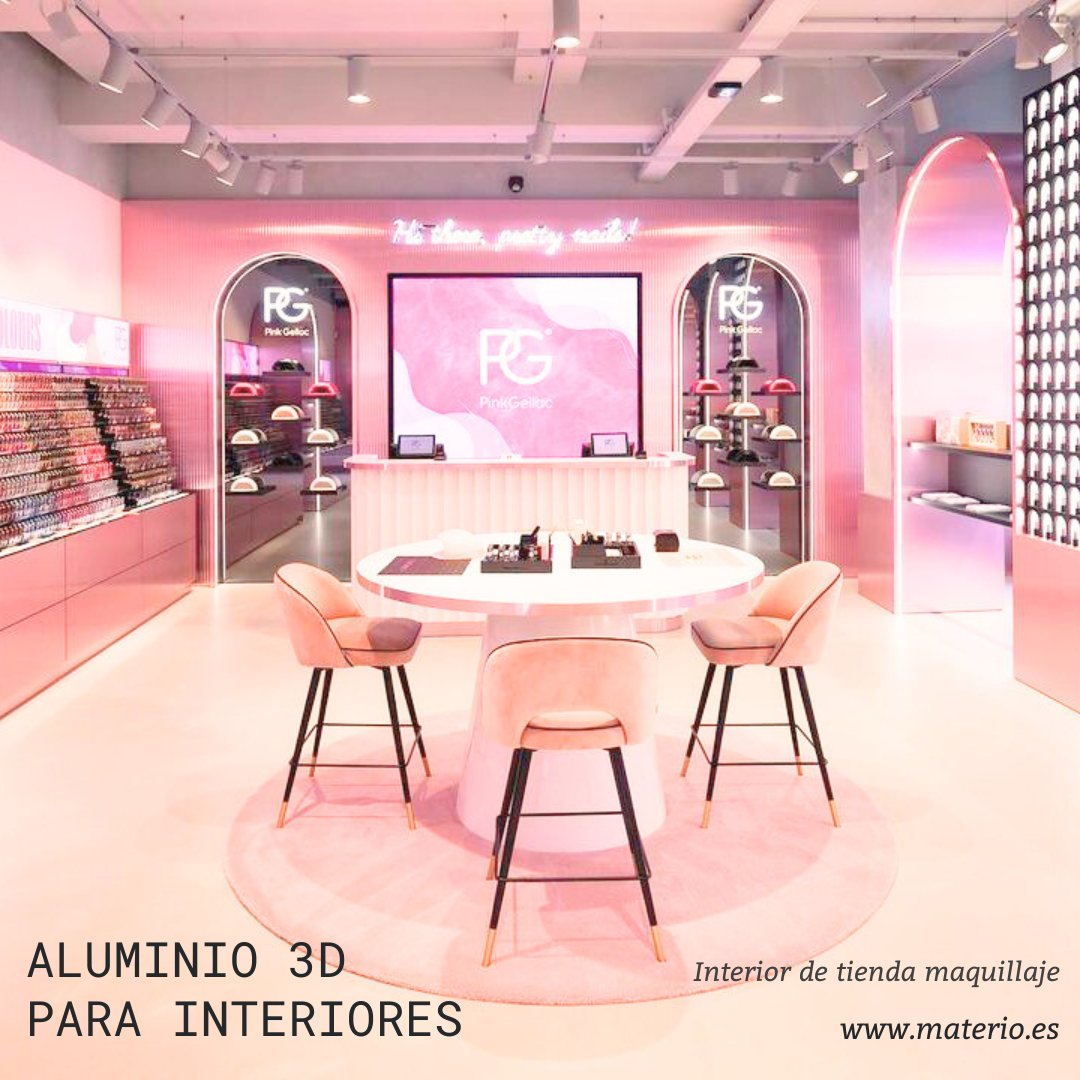 El aluminio proporciona un montón de ventajas.
Un proyecto que brilla con luz propia debe contar con materiales que proporcionen un valor añadido, y el aluminio en 3D lo tiene todo.
#materio #materiosoluciones #alumino #tienda  #interiorismo #diseñodeinteriores #diseño