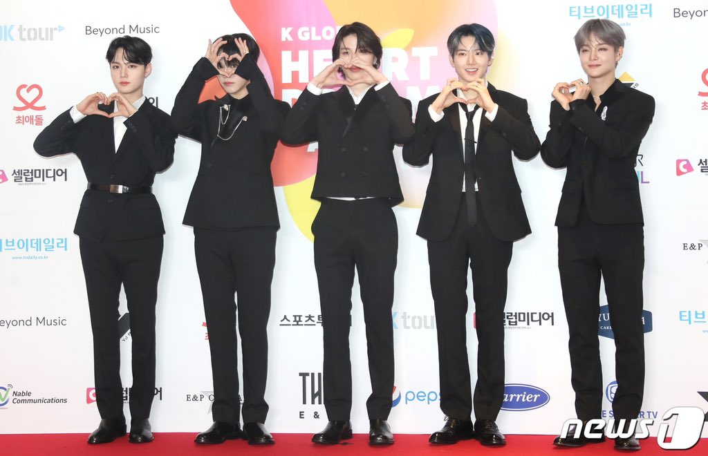 F3KSE6YXcAA1pXr?format=jpg&name=medium