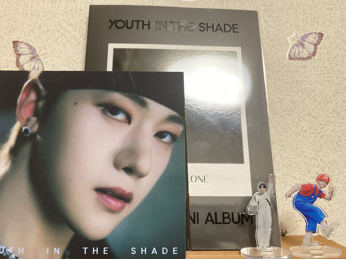 roromatthewboy's tweet photo. メテュマリオと宇宙飛行士ジウンのアクスタが仲間入り。
デジパメテュのトレカは、ギュビンとリッキーでした。
やっぱりメテュは来てくれないんだね😅
#soekmatthew
#kimjiwoong
#zb1 https://t.co/YnG1V2MlBk