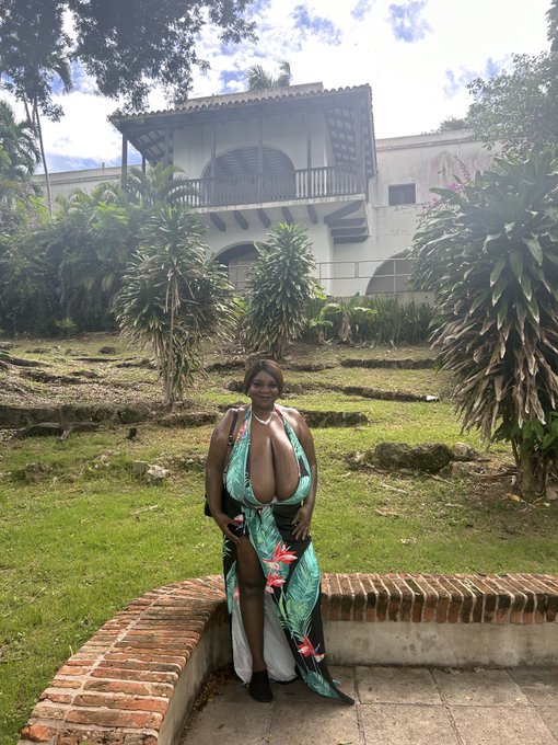 Where they filmed Casablanca https://t.co/R4QBbfp27E<a href="/tag/madamchocolitt"class="tags"><span>#madamchocolitt</span></a>