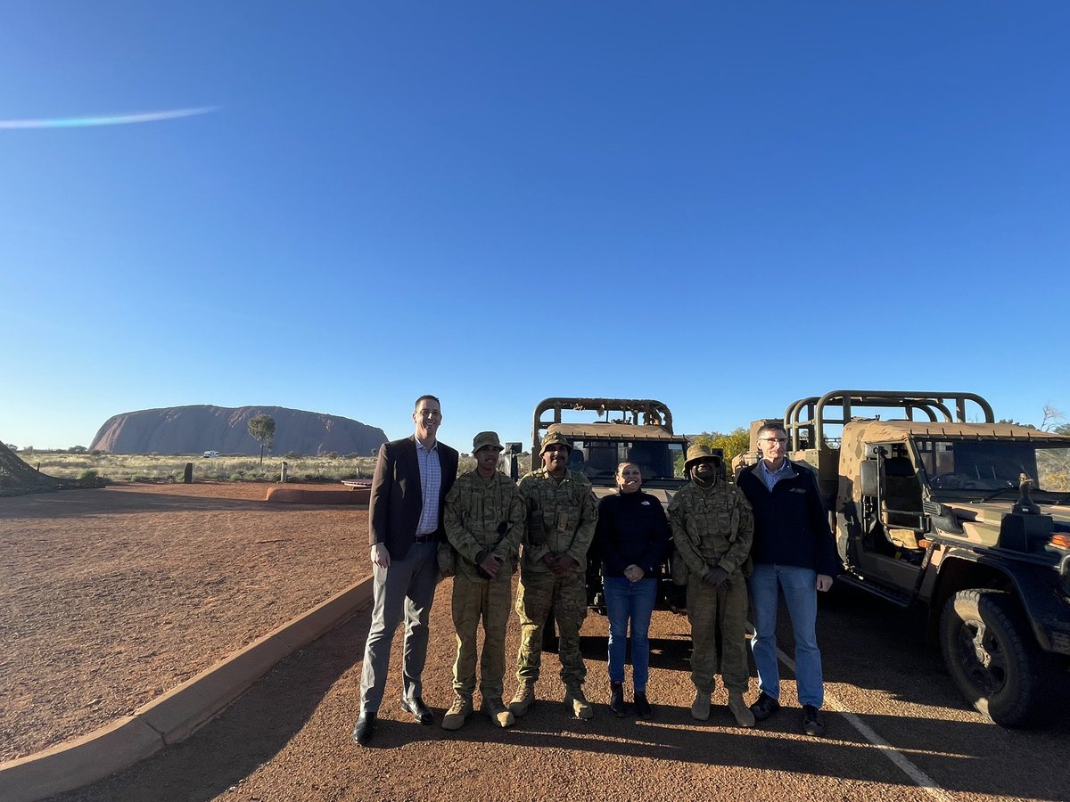 SEAC_ADF's tweet photo. A privilege to be alongside @CDF_Aust visiting #YourADF #AusArmy #NORFORCE personnel at Uluru.
NORFORCE is responsible for surveillance & reconnaissance in the NT and Kimberley region of WA, supporting critical whole-of-government border protection operations.
โEver Vigilantโ https://t.co/I0zYl3b5ZF