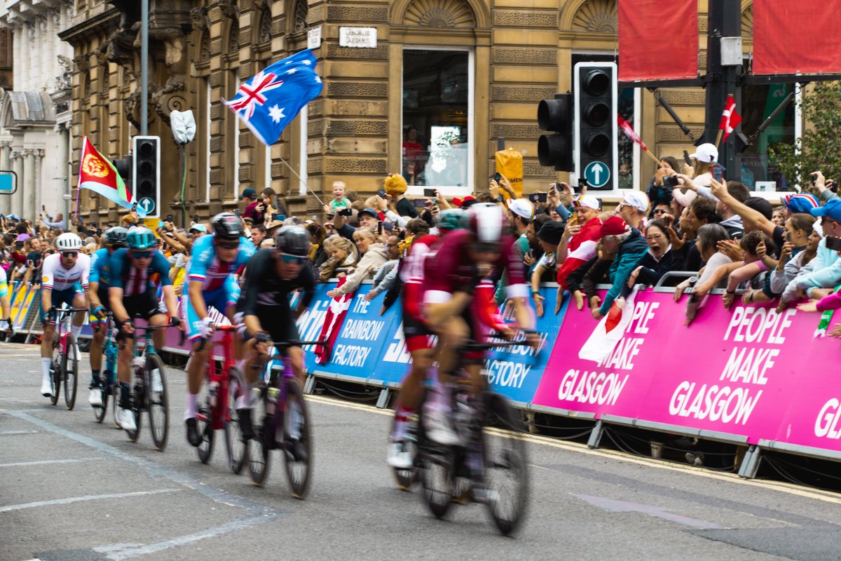 Get Ready Glasgow (@getreadyglasgow) on Twitter photo 190,000 people lined the streets last weekend for the <a href="/CyclingWorlds/">2027 UCI Cycling Worlds Haute-Savoie Mont-Blanc</a> Men Elite Road Race! 🚲
This weekend in Glasgow sees the Men U23 Road Race on Saturday 12 and Women Elite Road Race on Sunday 13.
<a href="/GlasgowCC/">Glasgow City Council</a> #GlasgowScotland2023 190,000 people lined the streets last weekend for the <a href="/CyclingWorlds/">2027 UCI Cycling Worlds Haute-Savoie Mont-Blanc</a> Men Elite Road Race! 🚲
This weekend in Glasgow sees the Men U23 Road Race on Saturday 12 and Women Elite Road Race on Sunday 13.
<a href="/GlasgowCC/">Glasgow City Council</a> #GlasgowScotland2023
