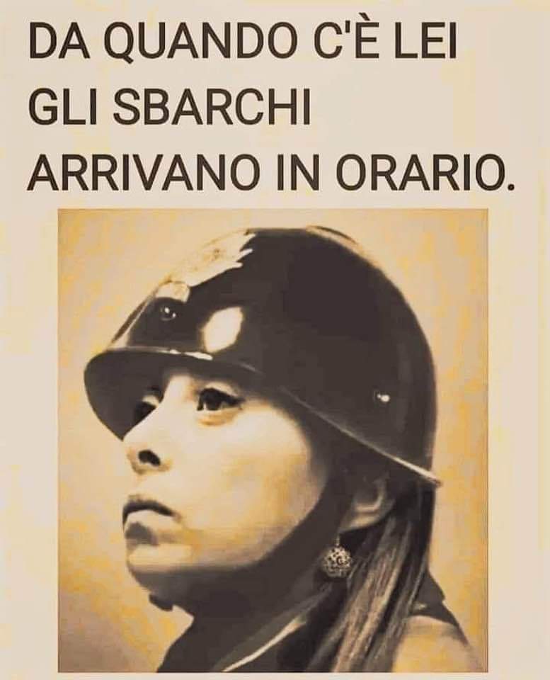 Come si chiama un premier che ha sostituito le conferenze stampa con monologhi trasmessi dal servizio pubblico?

Come si chiama un premier che ha fatto del servizio pubblico il megafono della sua propaganda?

Si chiama fascista!

#MeloniFascista 
#ilPeggior_PREMIER_diSempre