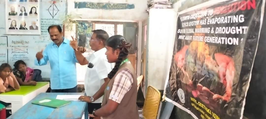 YadhumadiR's tweet photo. I conducted save trees and save Earth from the Pollution awareness Campaign in MPP School, Madhavaiah Nagar, Sullurupeta Tirupati Dt Andhra Pradesh #globalwarming #pollution #schoolawarenesscampaign #yadhumadiru #schoolfights #schools #PMOIndia #globalnews #DontCutTrees #savetree https://t.co/jm2sNsHt9a