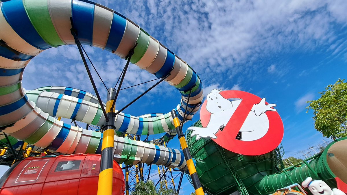Thailandee_com's tweet photo. Cette après-midi, nous avons été au Columbia Pictures Aquaverse, un parc aquatique sur le thème des personnages de Sony Pictures. L'endroit va s'étendre et proposera des attractions ambitieuses et technologiques dans un futur proche. #columbiapicturesaquaverse #writeyourown2023 https://t.co/MizQoEzhZU