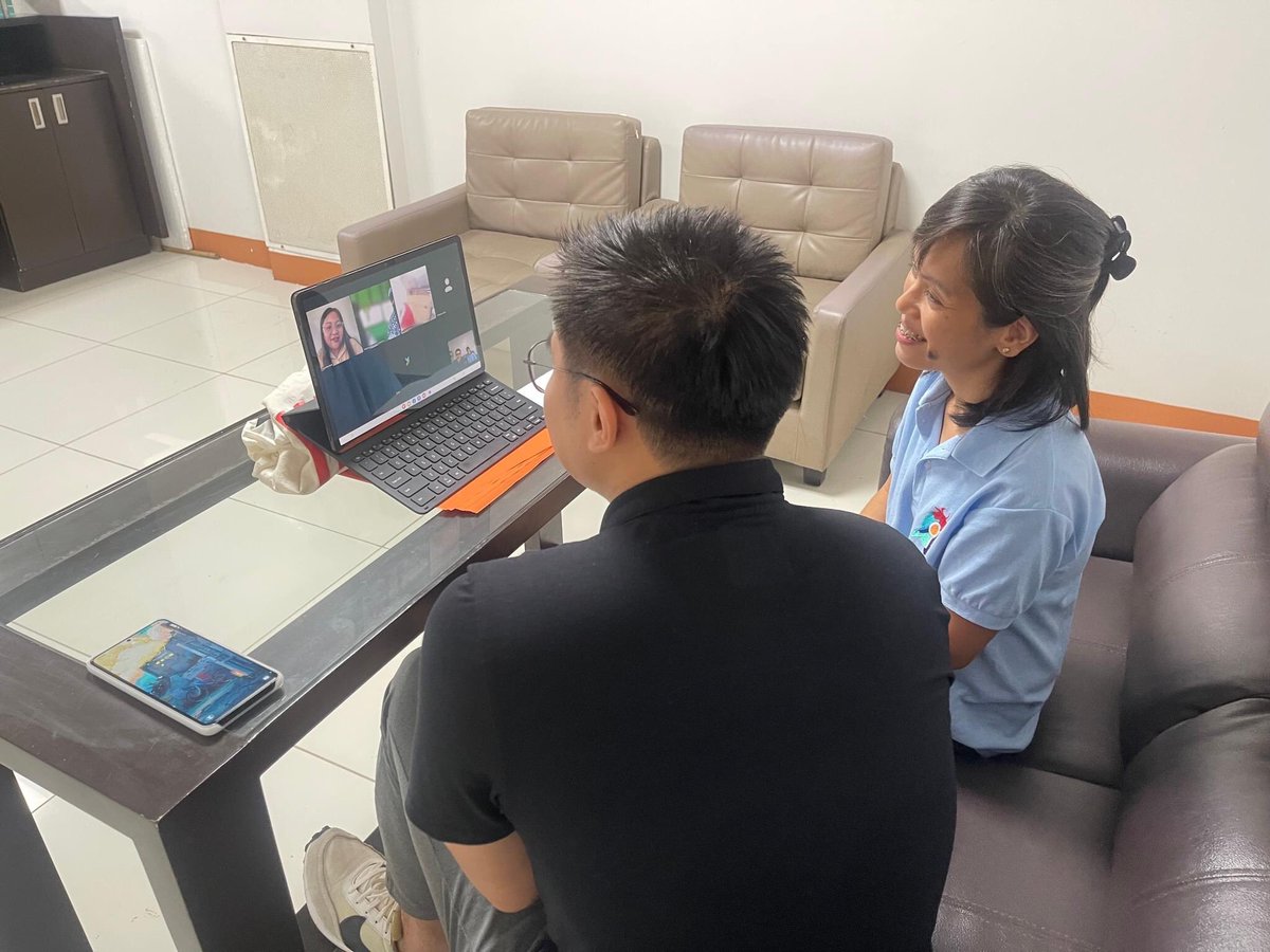 teachmadaris's tweet photo. BUKLOD – GURO (YEAR 6) DAY 2 |
 
The MVP, in partnership with the PSHS-MC, as supported by the OPAPRU, conducted its sixth iteration of Buklod-Guro last August 3 to 4, 2023 at the Ateneo de Davao University, Davao City. https://t.co/EJF2Zx04lD