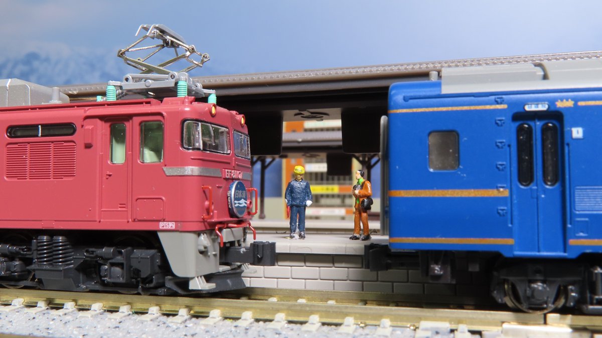 日本海縦貫】 「EF81 一般色 敦賀運転派出」をスロットレスモーター