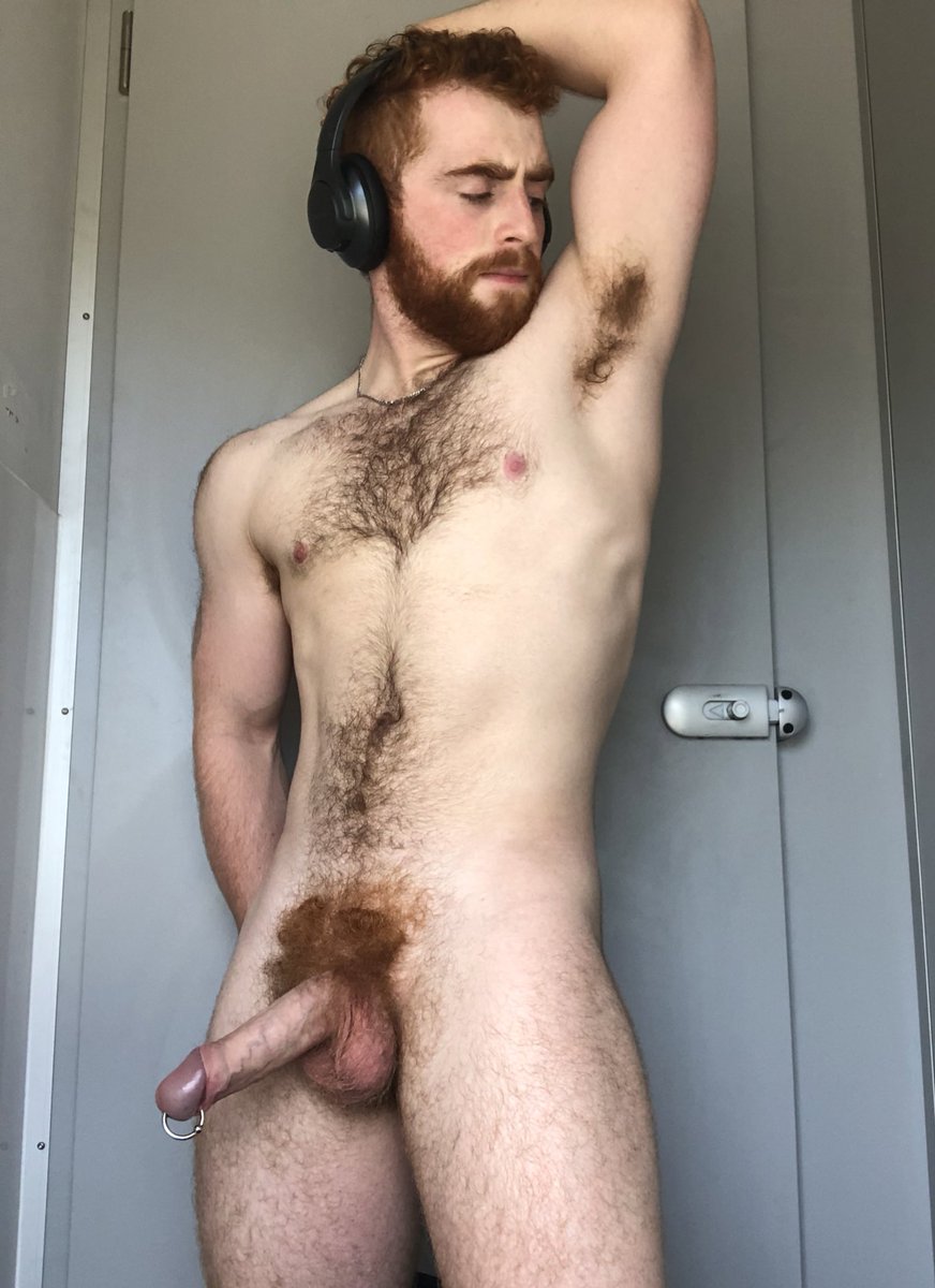 RedHotRider4's tweet photo. Deodorant? Never heard of it https://t.co/Y3g8Zj8JDN
