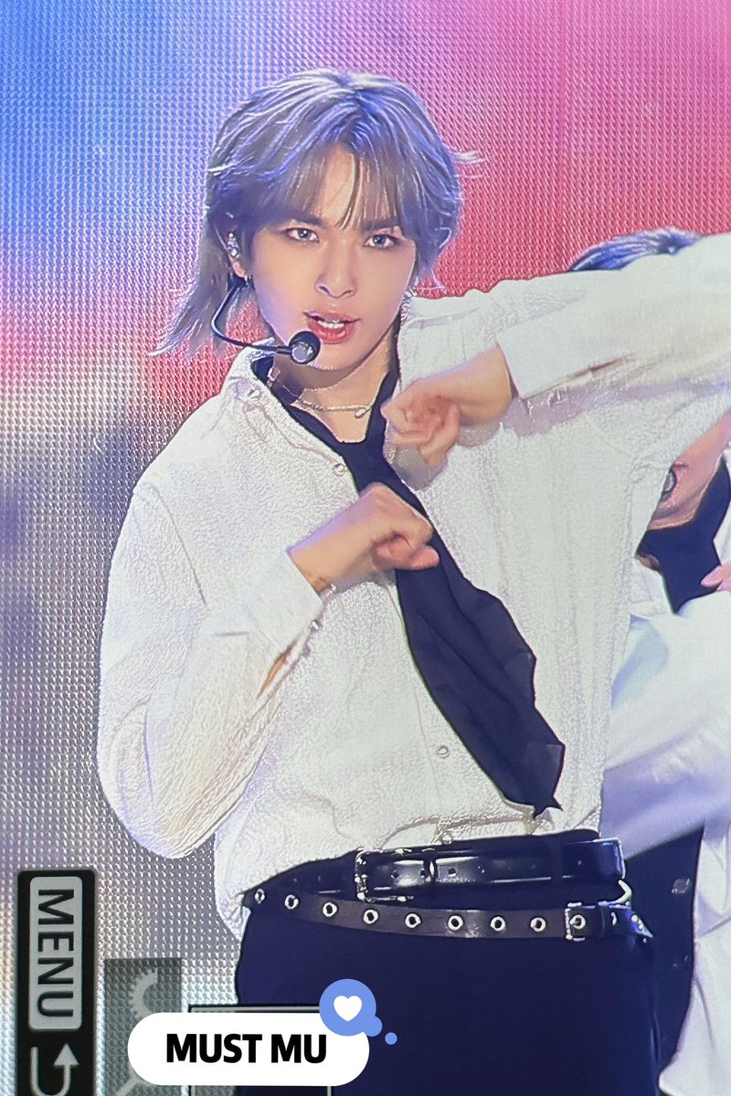 MustMu914's tweet photo. 230810 하트드림어워즈
#이펙스 #뮤 #서경민 #EPEX #MU https://t.co/ajayljSu9J