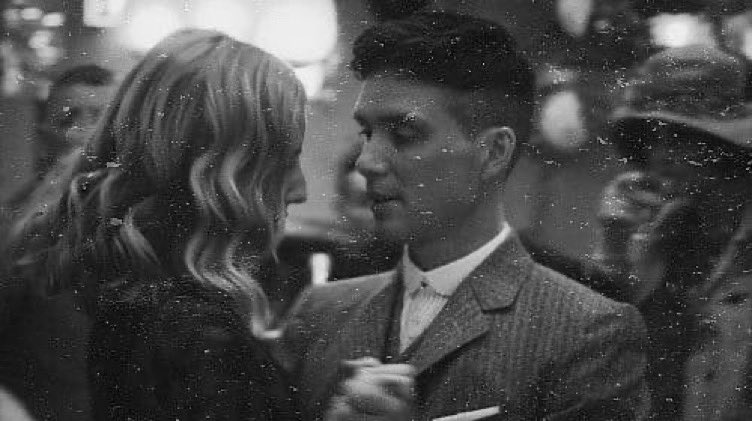 “ve sana diyecektim ki; seni düşünmeden bir gün bile geçirmedim.”

🎬Peaky Blinders