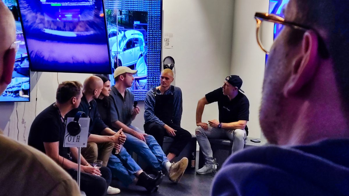 collective_flux's tweet photo. Great artist talk and interview at 'The Divine Algorithm' Soloshow. Special Thanks go out to @ALLINNFT77 for supporting the night and setting up the stage for the great interview!🙏
#nft #allinnft #collaboration #nftcommunity https://t.co/rLLsoRuapA