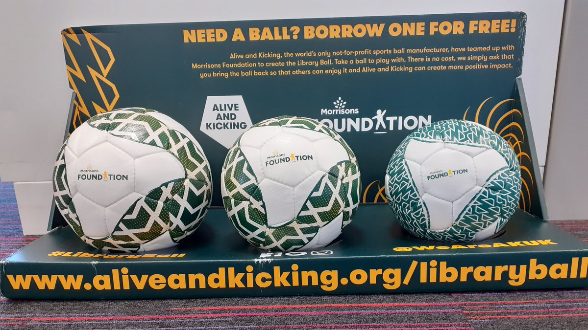 CaerphillyLib's tweet photo. Rydyn ni'n llawn cyffro i gyhoeddi ein bod ni nawr yn Llyfrgell Beli swyddogol @WeAreAKUK!Gallwch chi nawr fenthyca pêl droed i'w chwarae â hi'n lleol.Dewch i'n gweld ni yn Llyfrgell Caerffili.Rhagor o wybodaeth https://t.co/L78iJIVybT.
⚽️😀⚽️😀⚽️
#LibraryBall
@CaerphillyCBC https://t.co/L3at7xZ8We