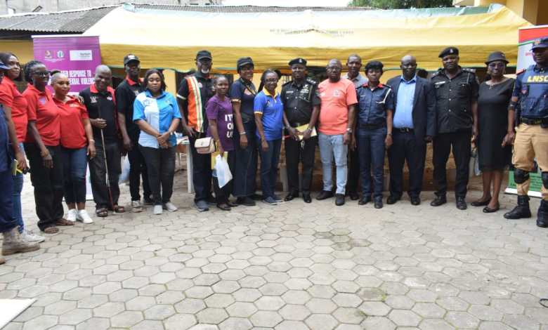 lagospostdotng's tweet photo. Lagos State Ministry of Justice takes free legal clinic to Iba residents https://t.co/4kLyvS3UUD https://t.co/F90bki0A0F