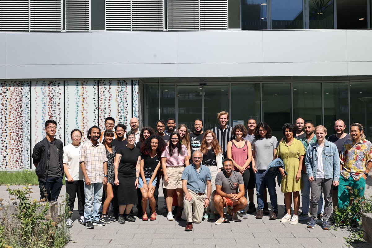 Can't believe that the Konstanz school of collective behavior is coming to an end soon. It passed so quickly and the students are just great. It will happen again next year, make sure to apply to KSCB 2024  :) <a href="/CBehav/">Centre for the Adv Study of Collective Behaviour</a>