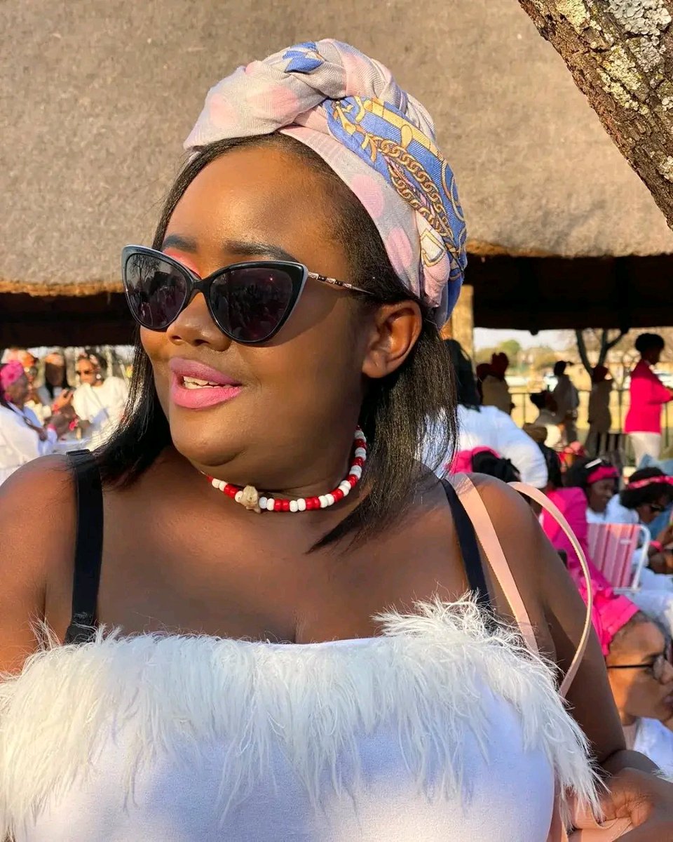 KabeloMohlah02's tweet photo. Women don't wear Doek this days 🤭comment with a picture of yourself wearing a Doek : https://t.co/lZGxWbetak