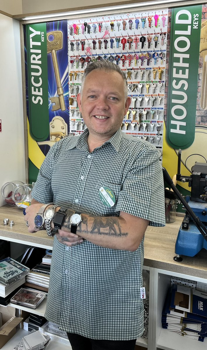 Well done to Dec in Altrincham who passed his watch skill today 👏🏼👏🏼 <a href="/MOJODryCleaners/">MOJO</a> <a href="/TimpsonNews/">Timpson Group News</a>