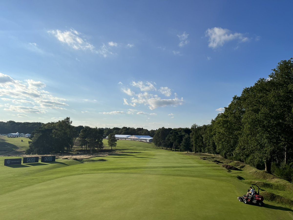 First day of the tournament and the entire team smashed it. Everything ran so smoothly. Well done team 
<a href="/AIGWomensOpen/">AIG Women’s Open</a> 2023 <a href="/RandA/">The R&A</a> <a href="/waltonheath_gc/">Walton Heath Golf Club</a> 
#WAWH #dreamteam #professionalsatwork #majorgolf