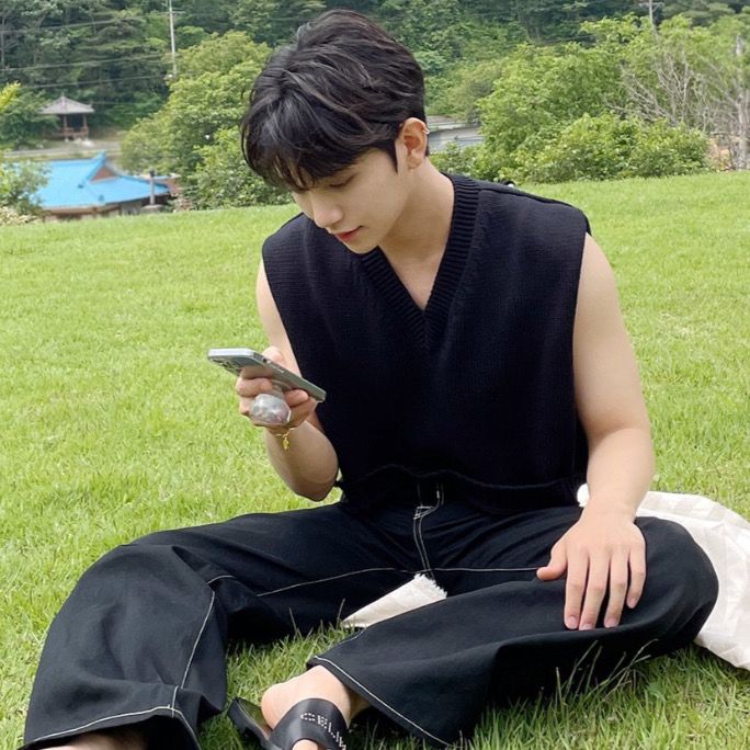 🚨CLEARING SEARCHES
- click on each link below, scroll down, stay for at least 30 secs &amp; help rt to spread. #조슈아 

JOSHUA HONG 
📎x.com/search?q=joshu… 
📎x.com/search?q=joshu… 
📎x.com/search?q=joshu… 

JOSHUA 
📎x.com/search?q=joshu… 
📎x.com/search?q=joshu…