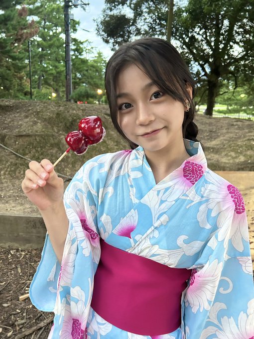 Twitterのコスプレ画像23