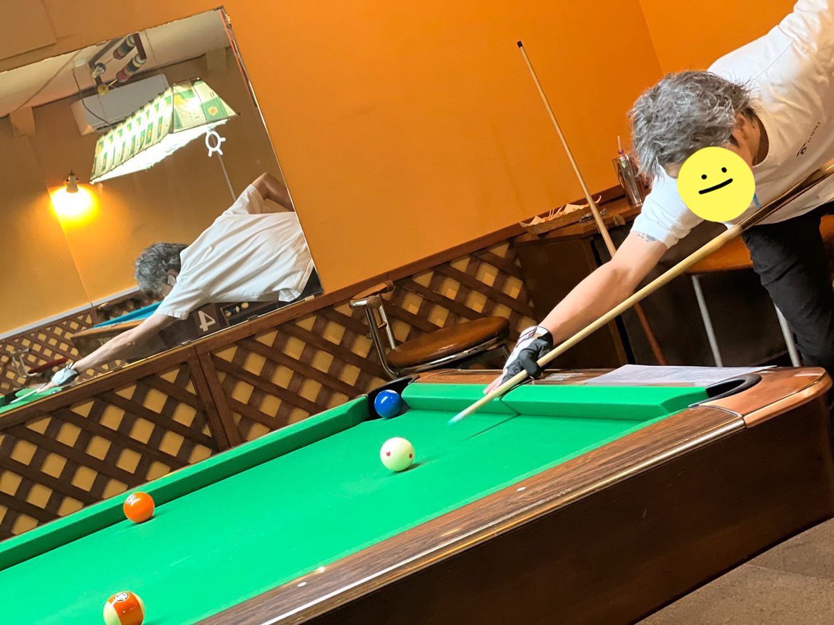 TraderTttttt's tweet photo. 🎁8月11日はジロ兄の誕生日🎁
まだ会ってないけど顔も知ってる、住所も知ってる、北海道名物をよく送ってきてくれる。まじのアニキ😊
みんなでお祝いや‼️
アマギフ5000円　2名🎁
■参加条件
1.このツイートをリツイート
2.@ryo_jiro811 をフォロー
私のフォローはいりません。
■締切
8月15日24時 
ちょっと長いけど明日から沖縄におるから許しておくれ。
■備考
抽選ツールで公開します
受け取りツイートは必須で頼みます😊
#プレゼント
#誕生日
#Giveaway 
#仮想通貨
#アマギフ