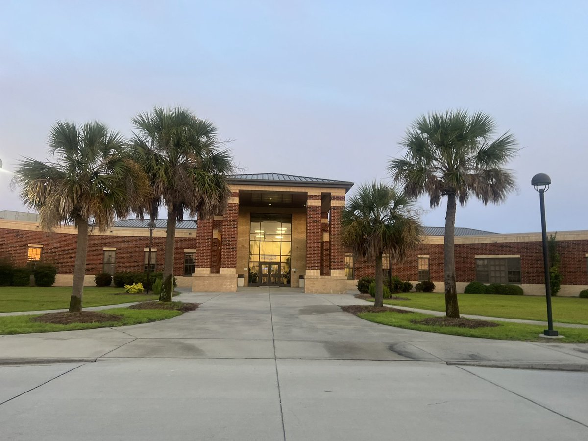 Ready for a great 2nd day of school! #PositiveTracksCSMS #gohuskies #makeitagreatday