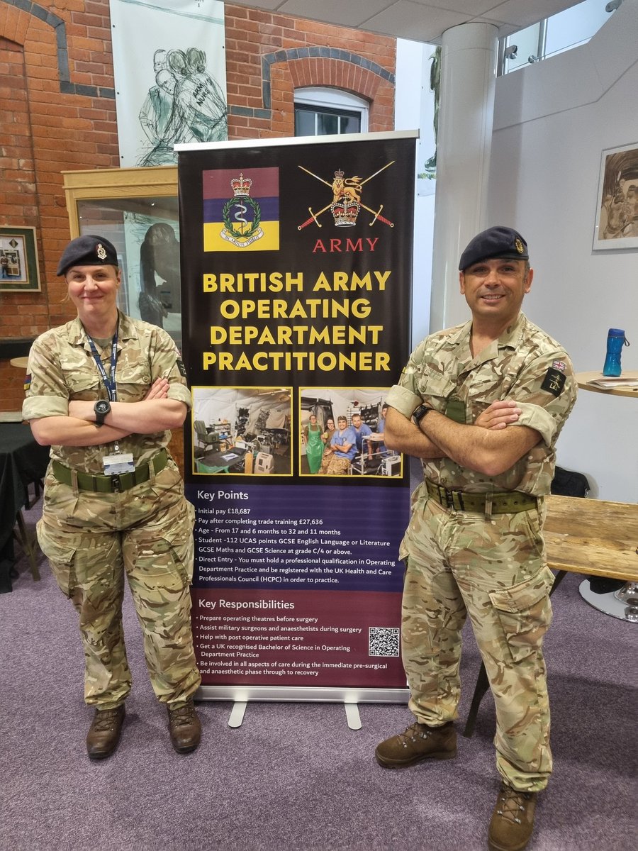Donnie1977h's tweet photo. Maj Harris (Head of Cadre) and SSgt Curnyn (SSO/BCU) recruiting for Operating Department Practitioners. Trade Transfers, Qualified Direct Entries, and Direct Entries are all welcome to apply @ArmyMedServices https://t.co/eST1Rc73Vx
