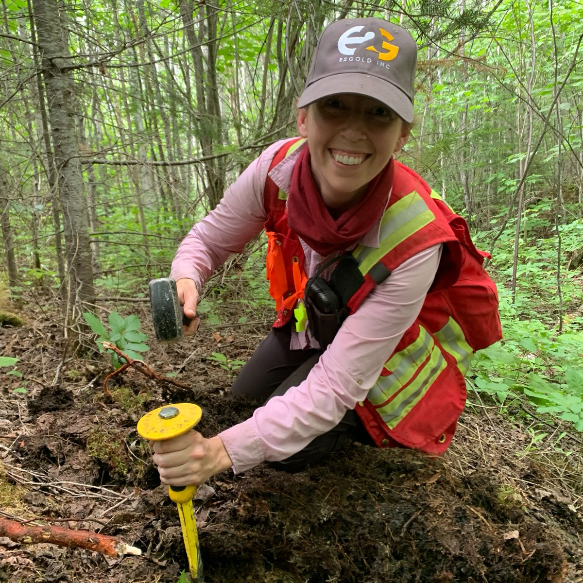 Who knows what secrets are just waiting to be unearthed? President, Ellie Owens grabbed a chisel &amp; joined the team in the field to see for herself. #goldexplorer #e2gold