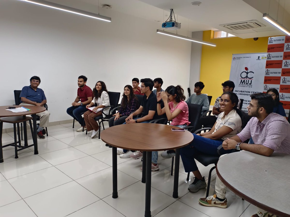 aicmuj's tweet photo. Here are a few snippets from the ‘Startup Student Connect Program’ at AIC-MUJ!
Where @Rahul Nathan Co-Founder of  one of our Incubated Startup Unruffled Feathers Enterprises Private Limited Feathers share his experiences regarding his journey with startup, discussed his future. https://t.co/3UVsSjRkoX