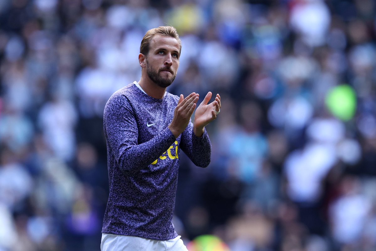 ?? Harry Kane already said yes to Bayern weeks ago. He approved negotiations with Spurs.

The German club expect Kane to give the final green light today after agreeing a fee.

(Source: @Kerry_Hau)