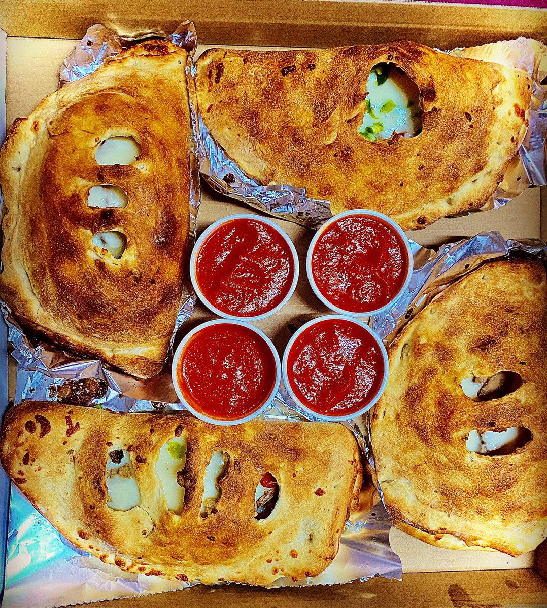 mimospizzaco's tweet photo. Stromboli anyone? Sm 5 topping $8.99 today only https://t.co/hnggTnbwPo