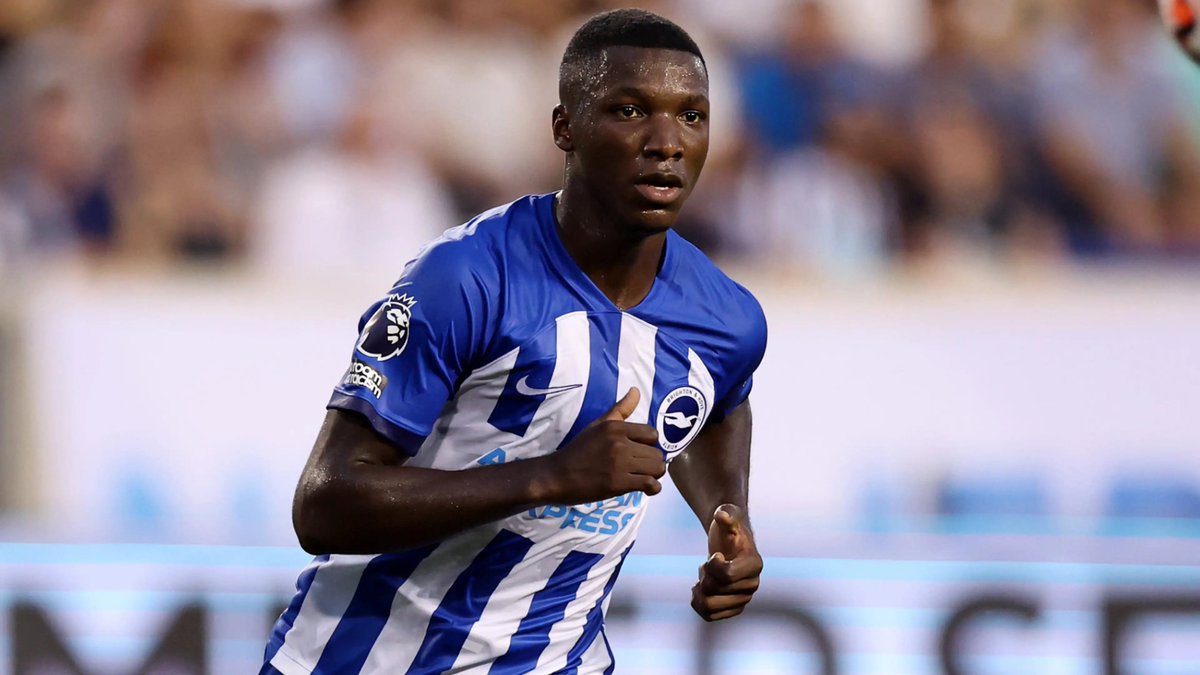 MU_11MU's tweet photo. Chelsea are closing in on the signing of midfielder Moises Caicedo from Brighton and keen to finalise a deal in time for him to face Liverpool on Sunday. (The Guardian) https://t.co/H397JqBukt