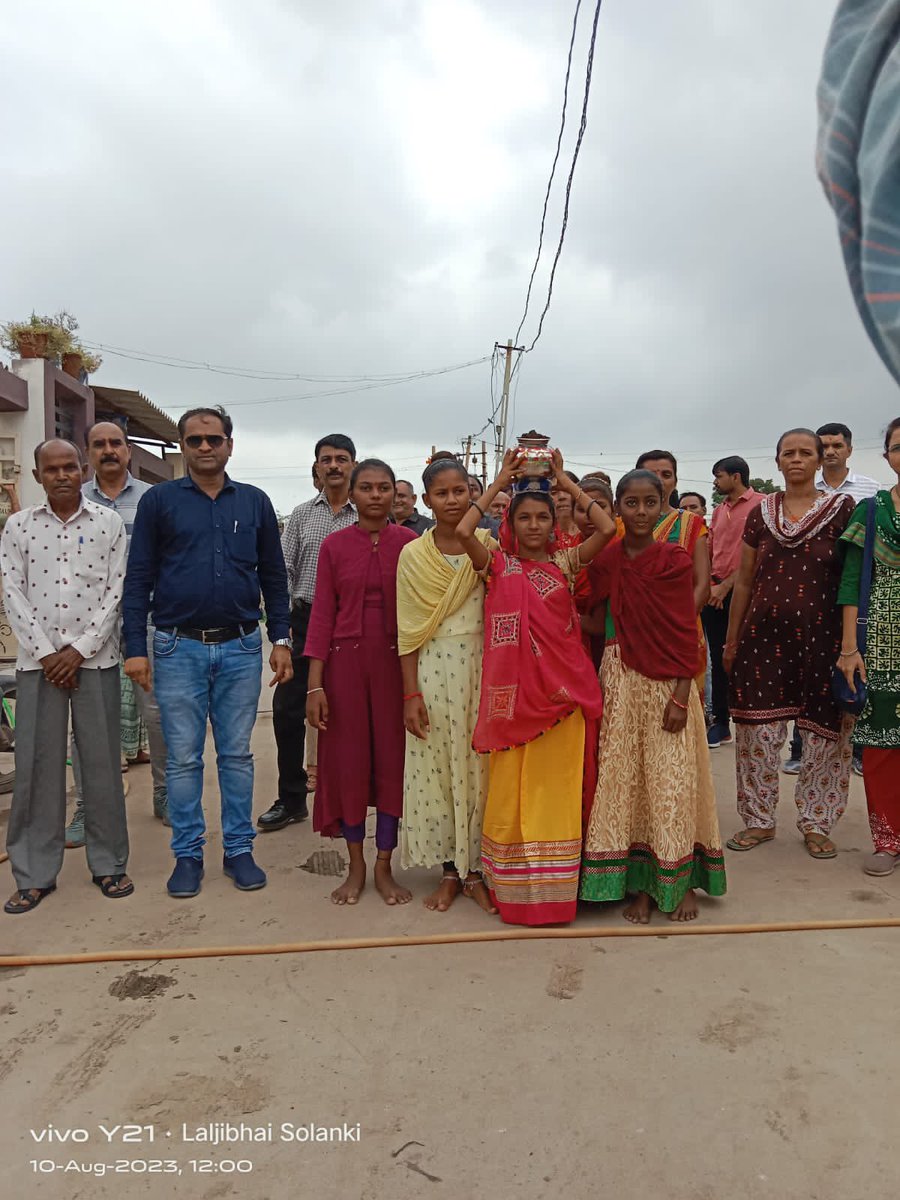 VasdadiyaArvind's tweet photo. “ meri mitti mera desh”( morbi) https://t.co/zn4daflTvq