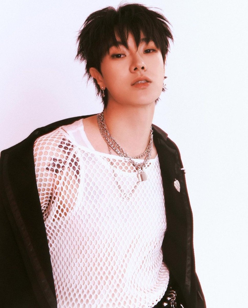onlyhxnxe's tweet photo. NEW HANSE IS COMING
#dohanse #hanse #seseย
#ํ์ธย #๋ํ์ธย
#๋ํ์ธย #HanSe #dxhxnxeย
#hanseclips #hansefancam #dohanseedit #hanseedit #blaze #take_over
#dohanserapper #dohanse_blaze #hansedo https://t.co/LUAD3OH50N