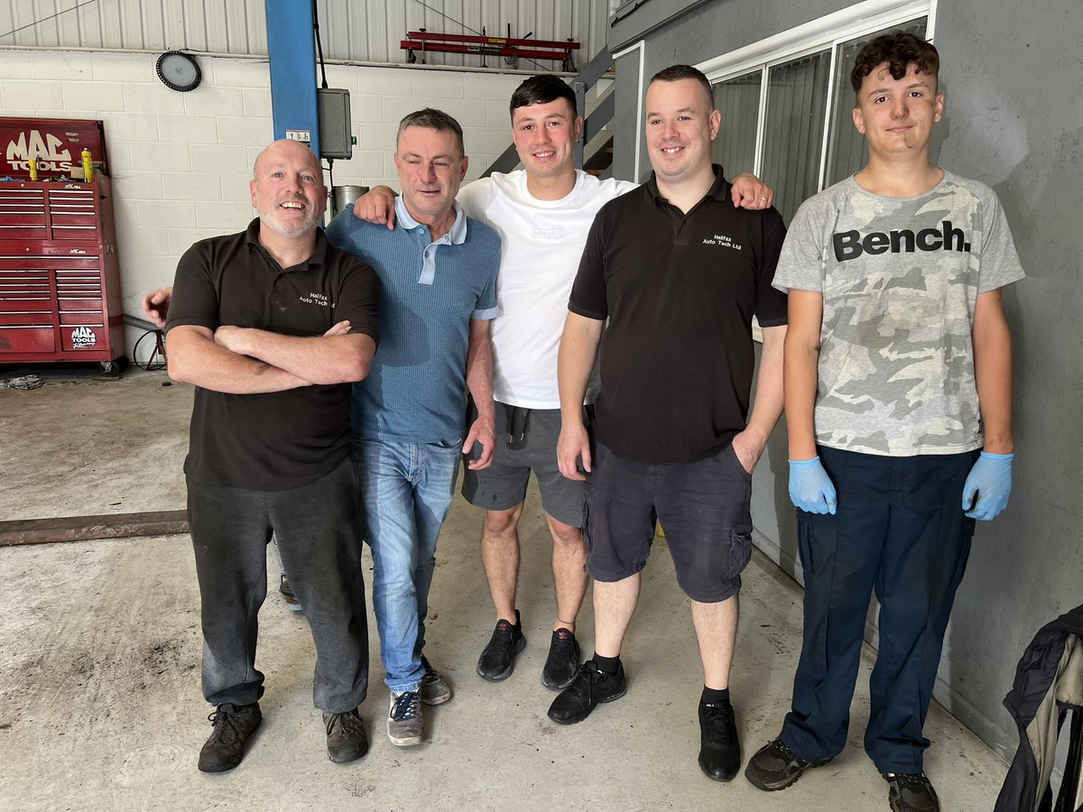 Best wishes at Wembley <a href="/HalifaxPanthers/">Halifax Panthers 🐾</a> from Halifax auto tech Ltd