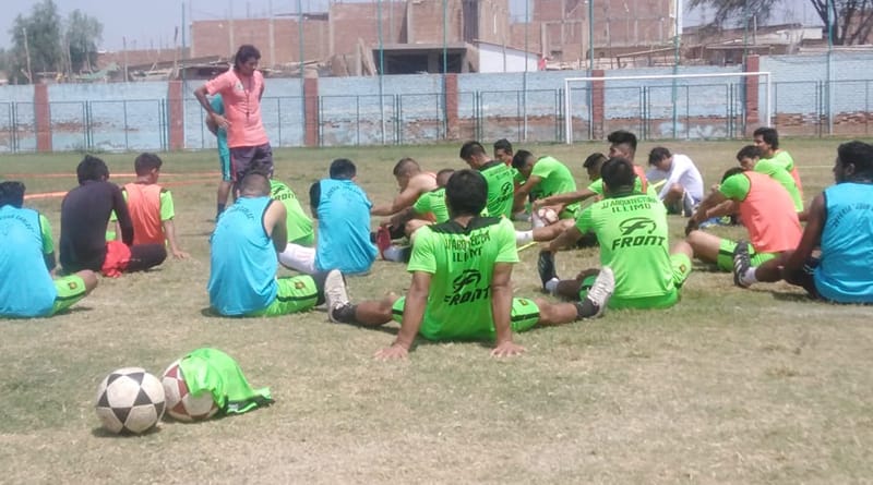 FansOficialJos's tweet photo. 🏟️ 💪 !! #Realizando Los Entrenamientos...!! 🏆 ⚽
#PrimeraDivisión
#SeguimosFirmes
#Entrenamiento2023
#UnidosSomosMasFuertes https://t.co/MTxVJC4EHp
