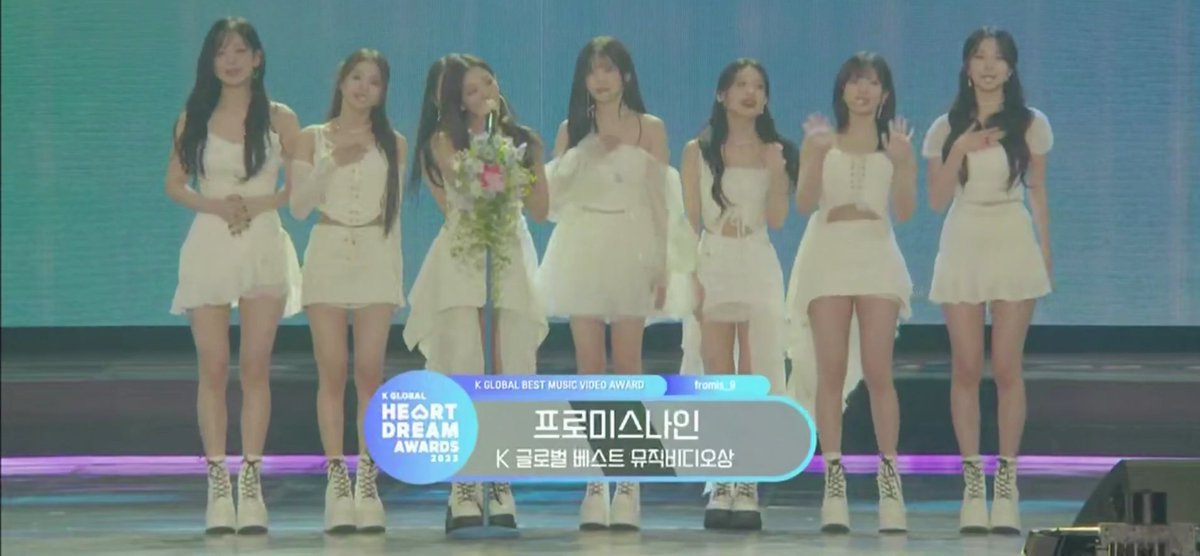fiq_D_flover's tweet photo. Congratulations to fromis_9 for winning the 'K Global Best Music Video Award' at the 2023 K GLOBAL HEART DREAM AWARDS

#2023HDA #HEARTDREAMAWARDS 
#fromis_9 #프로미스나인
@realfromis_9 https://t.co/g11K3yVq9e