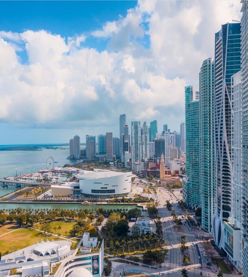 Danny Hill - First Choice USA (@dannyhill_fcs) on Twitter photo #ImHiring
Title: Sales Manager
Location📍: #Miami, FL
Experience: Air ✈️ & Ocean 🚢 Freight
Salary: $100,000 - $140,000 + Coms + Bonuses + Benefits
Contact me:
✉️ - danny.hill@firstchoiceuk.com
☎️ - 980-985-9880
- DannyHill_FCS
#FCS #freight #transport #hiring #supplychain #ImHiring
Title: Sales Manager
Location📍: #Miami, FL
Experience: Air ✈️ & Ocean 🚢 Freight
Salary: $100,000 - $140,000 + Coms + Bonuses + Benefits
Contact me:
✉️ - danny.hill@firstchoiceuk.com
☎️ - 980-985-9880
- DannyHill_FCS
#FCS #freight #transport #hiring #supplychain