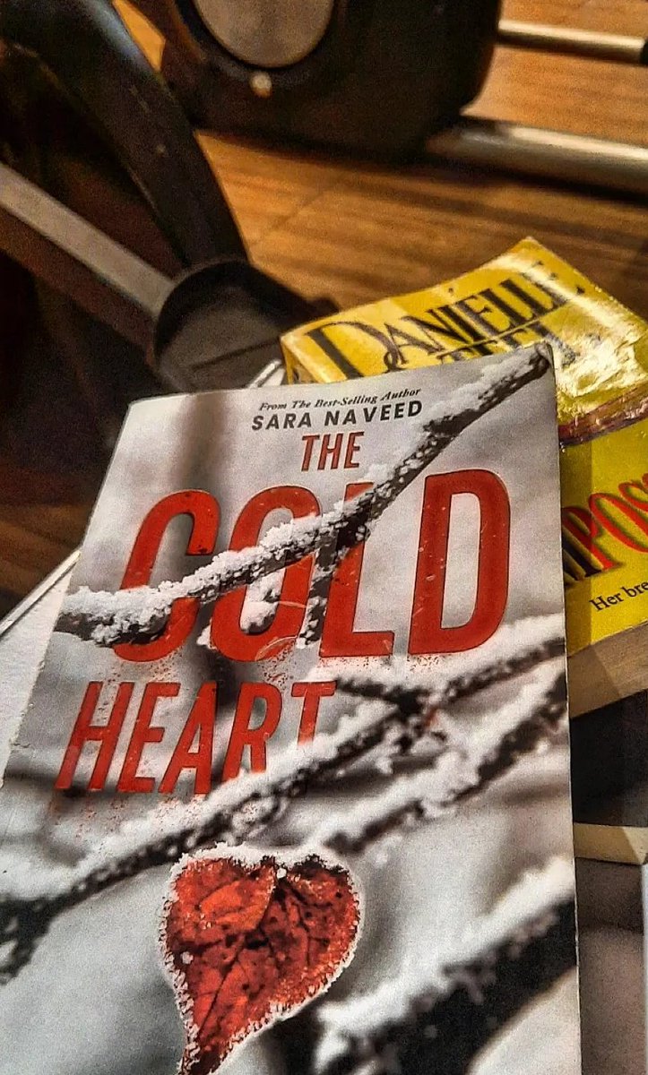 JavariaFarooqui's tweet photo. An incidental book club started at the gym, and @SaraNaveed 's "Cold Heart" turned out to be everyone's favourite. Many women have bonded over one romance narrative, and I think it's so beautiful!

#RomanceReaders #romancenovels #amreading https://t.co/6ANKbah24M