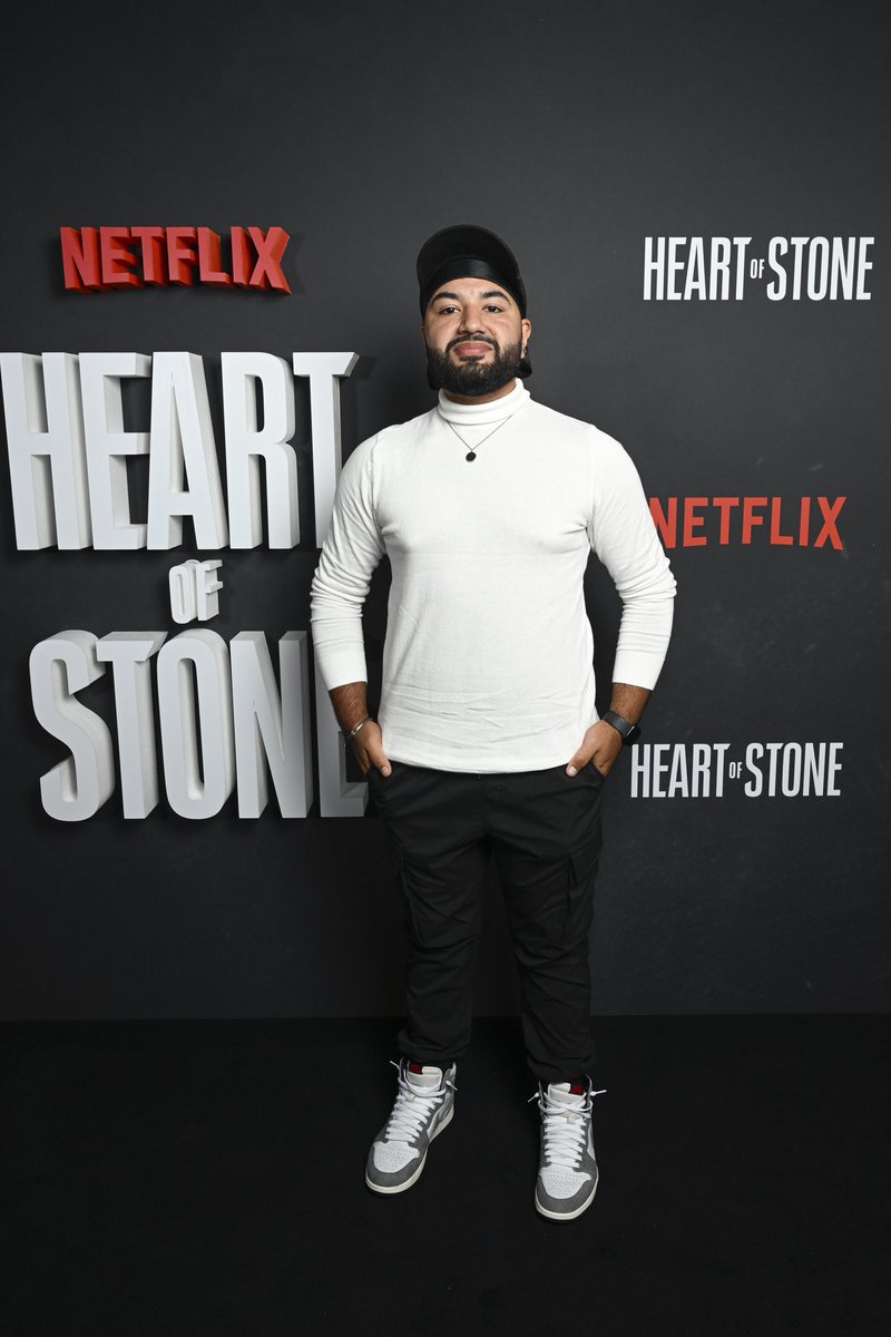 ArshSoni's tweet image. @NetflixUK Private Screening of Heart Of Stone 🍿🎬🃏 #movie #heartofstone