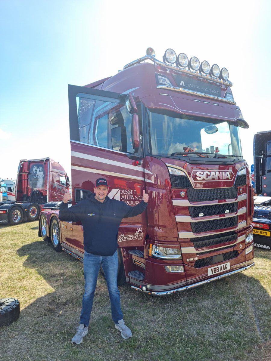Just a reminder to come to the <a href="/Asset_Alliance/">Asset Alliance Group</a> stand at <a href="/ConvoyTruckShow/">Convoy</a> this weekend! 

Trucker Tim will be with us for you to meet between 10am-11am &amp; 2:30pm-4pm (both Saturday &amp; Sunday)👏 

#truckertim #trucks #prideinourefforts