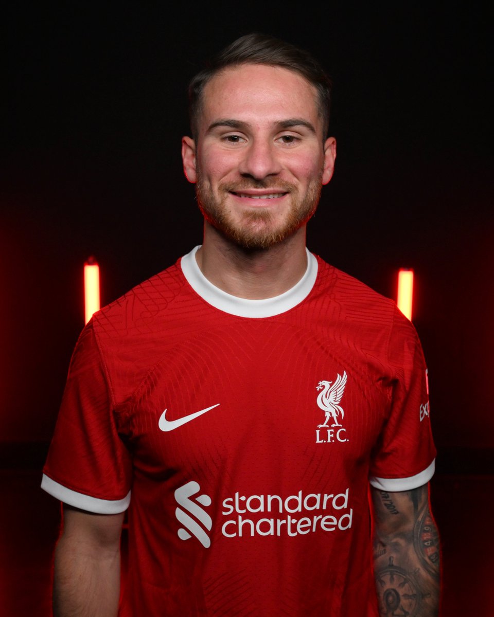Premier League tweet media
