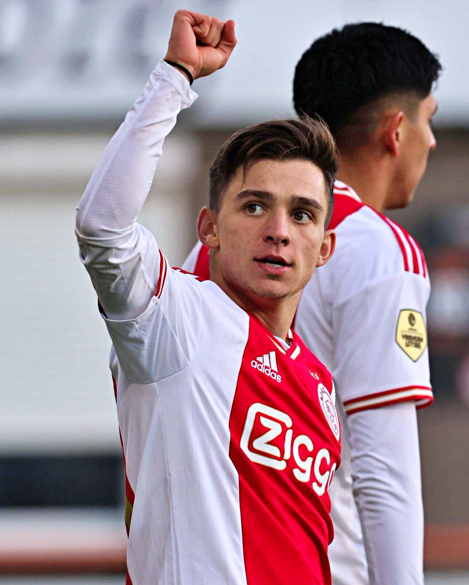 B24PT's tweet photo. Francisco Conceição pediu para sair do Ajax devido a problemas em adaptar-se, revela @VI_nl https://t.co/TjZYvtBCQI