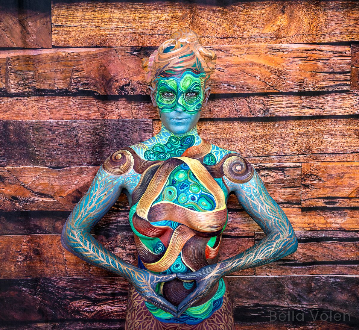 BellaVolen's tweet photo. 𝓢𝓮𝓻𝓮𝓷𝓲𝓽𝔂 2

Bodypainting &amp; photo: Bella Volen 2023

With the beautiful M.

#painting #bodypainting #bodyart #transformation #artprint #artprints #körperkunst #bodypaint #serenity #wooden #wooddesign #stoneart https://t.co/FYnkjr71S7